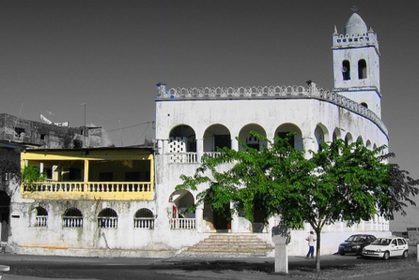 Masjid Jumat atau Masjid Putih di Kota Moroni, Komoro.