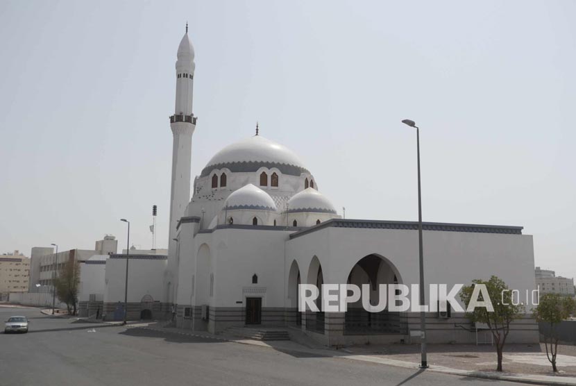 Masjid Jumat, Masjid Pertama Didirikannya Shalat Jumat | IHRAM