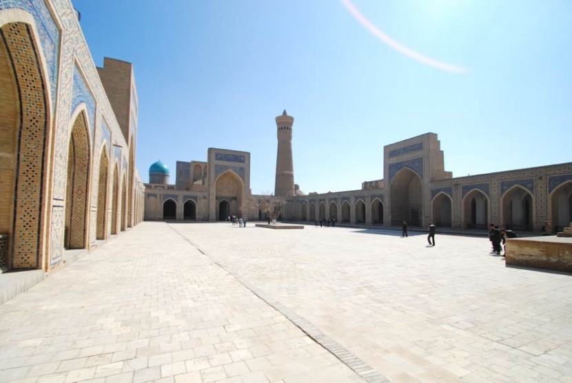 Pembukaan Masjid di Uzbekistan Ditunda (bg hafil). Foto: Masjid Kalyan, Uzbekistan.