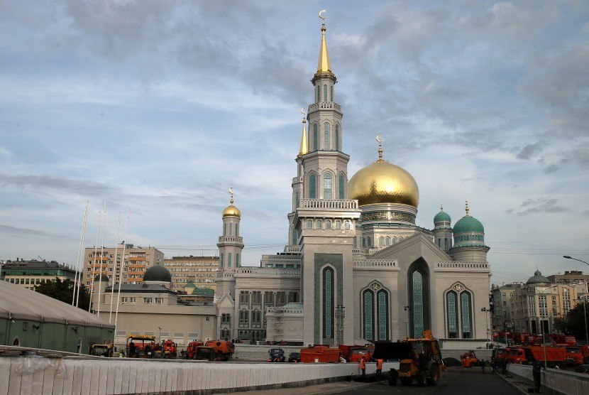  Menlu Afghanistan Mutaqqi Temui Grand Mufti Federasi Rusia. Foto:  Masjid di kota Moskow, Rusia.