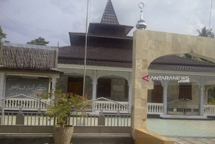 Masjid Keramat Pelajau