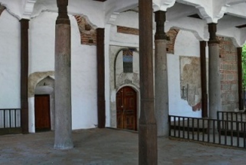 Masjid Kurhusm Dazamiya, Karlovo, Bulgaria