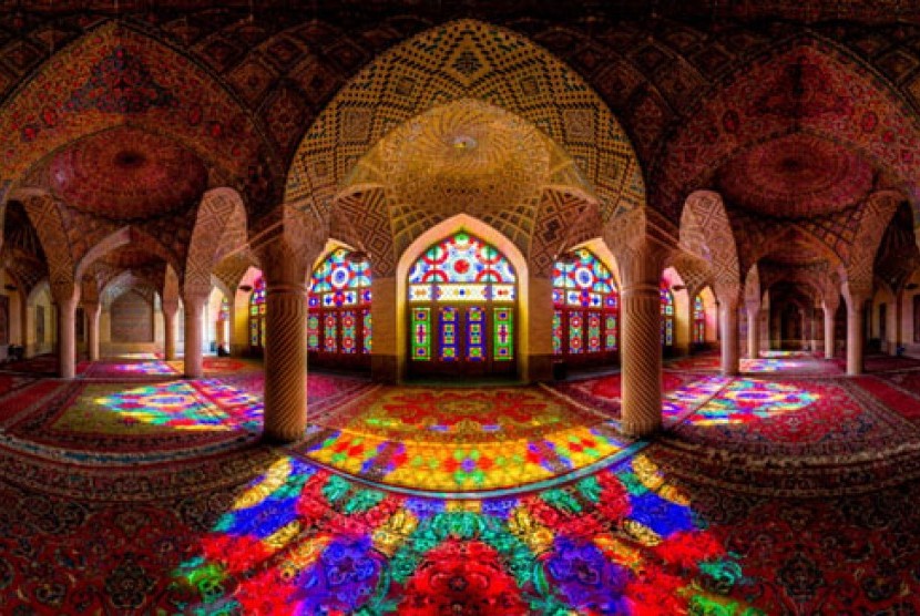 Masjid Nasir al-Mulk, Iran.