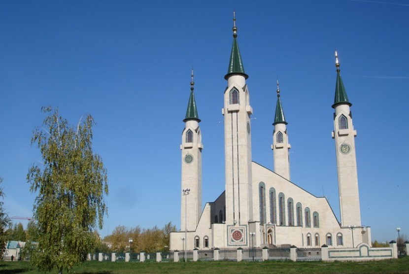 Masjid  Nizhnekamsk, Rusia.