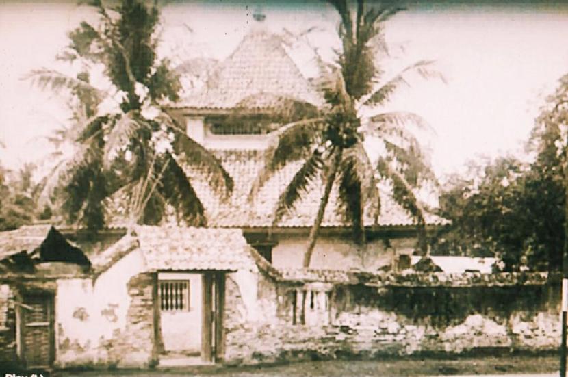 Masjid Pekojan usai pemugaran pada tahun 1784.