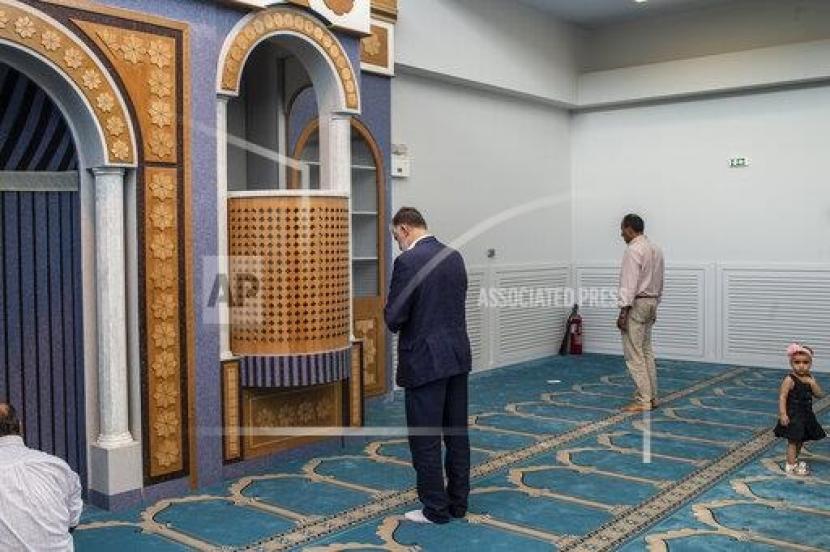 Masjid pertama di Athena, ibu kota Yunani, dibuka mulai Jumat (6/11/2020).