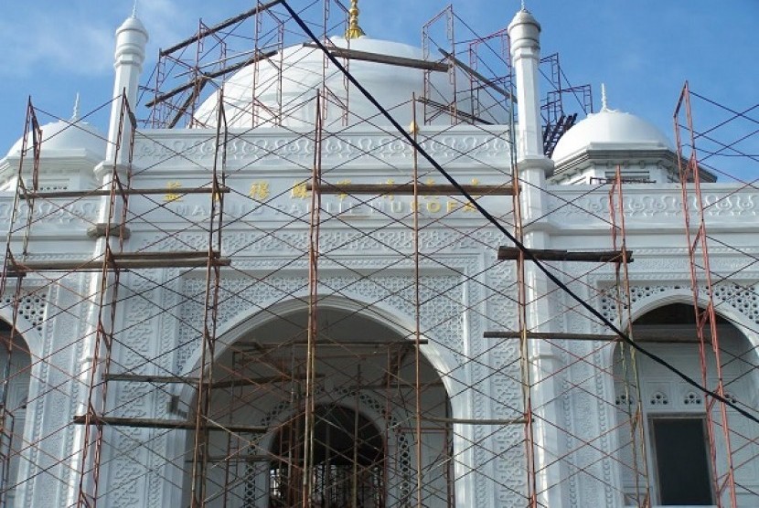  Masjid Ramlie Musofa (sumber: Panoramio)