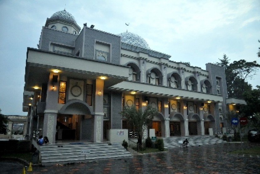  Masjid  Raya Bogor Revitalisasi Sebuah Desain  1 