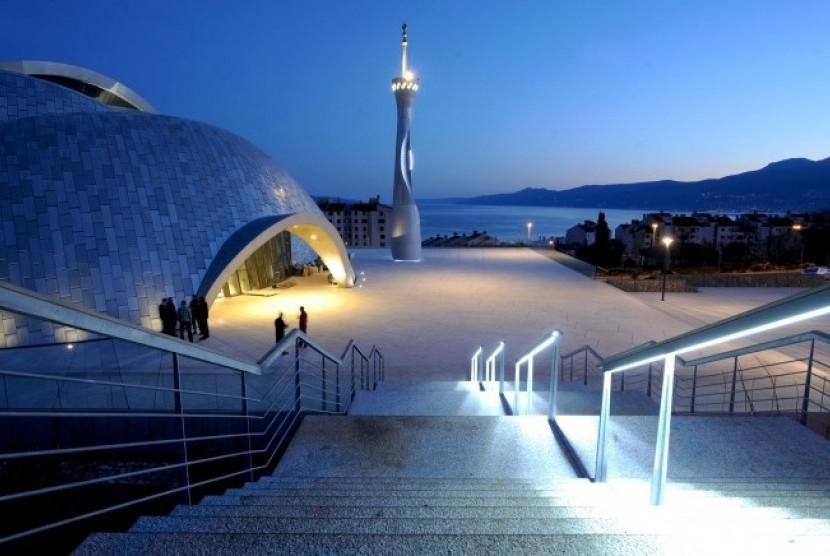 Masjid Raya Rijeka, Kroasia.