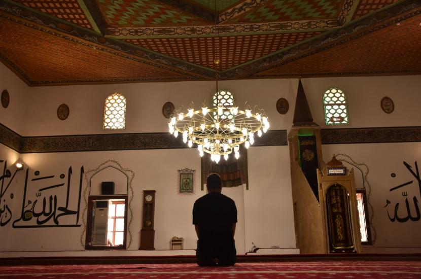 Masjid Rustem Pasha yang Memesona di Turki. Masjid Rustem Pasha di Eminonu, Istanbul, Turki.