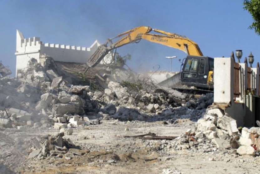 Masjid Sha'ab yang DIhancurkan Kelompok Bersenjata di Tripoli 