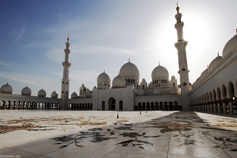 Lima Masjid akan Dibangun di Riyadh City. Masjid Syekh Zayed Abu Dhabi (ilustrasi).