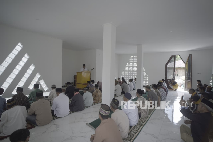 Masjid Taman Syurga Rahmatullah hasil kerja sama Masjid Nusantara dan PT Panca Ekawira Sanjaya diresmikan, Jumat (15/8/2025).