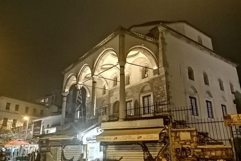 Yunani Buka Kembali Tempat-Tempat Ibadahnya. Masjid Tzisdaraki peninggalan Turki Ottoman di Athena, Yunani.