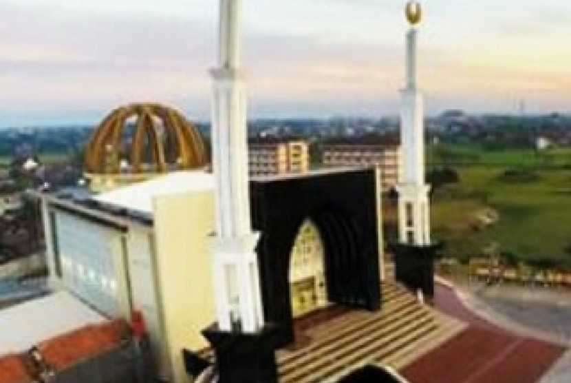 Masjid UAD Yogyakarta