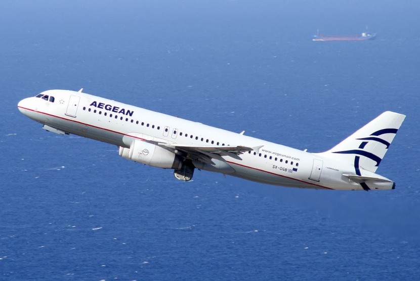 Maskapai Aegean dari Yunani.