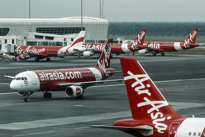 Maskapai Air Asia. Air Asia merambah ke bisnis layanan akikah digital.