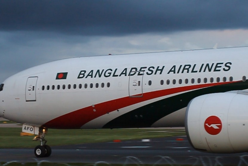 Maskapai Biman Bangladesh Airlines.