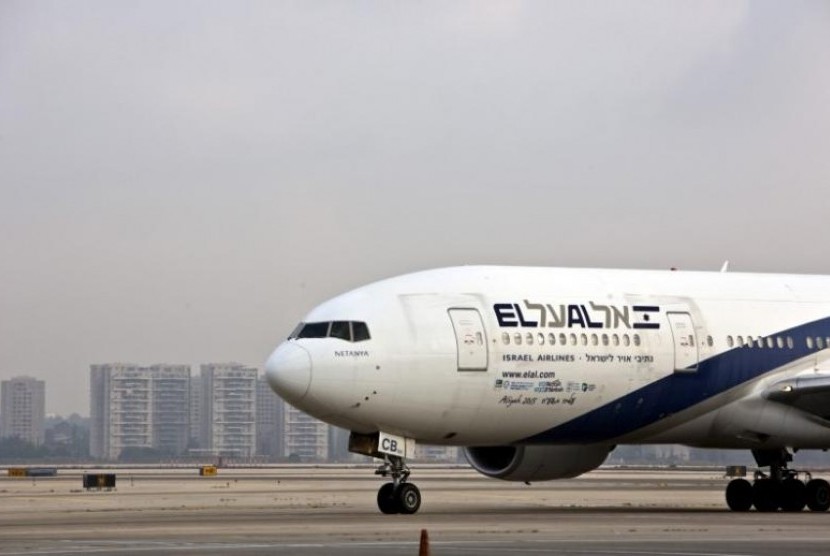 Maskapai Israel El Al. Israel Ngotot Usulkan Penerbangan Haji Langsung ke Arab Saudi