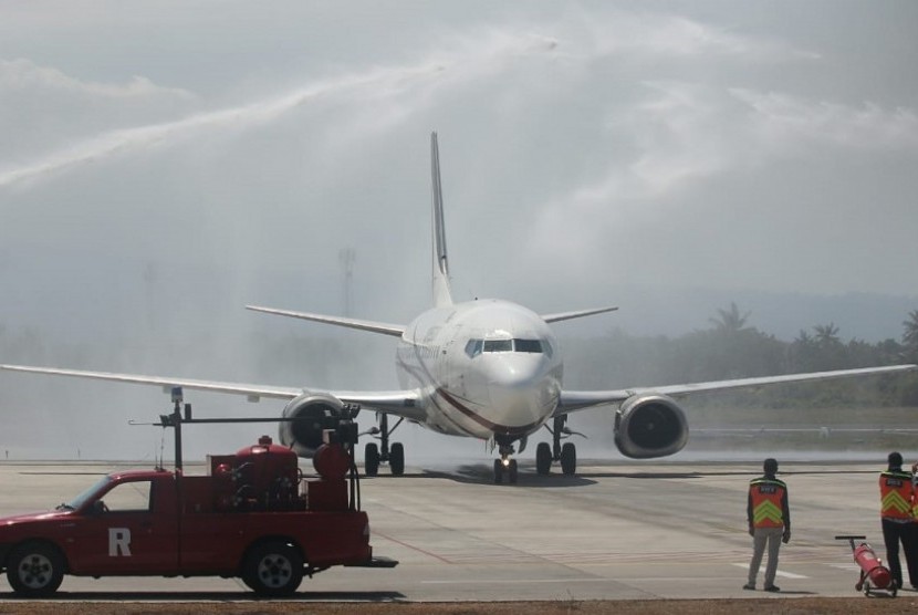 Maskapai nasional Xpressair membuka jalur penerbangan Banjarmasin-Banyuwangi mulai Sabtu (10/8). 