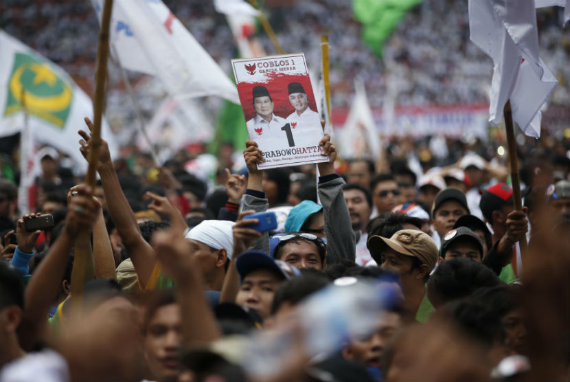 Massa pendukung Prabowo Subianto-Hatta Rajasa.