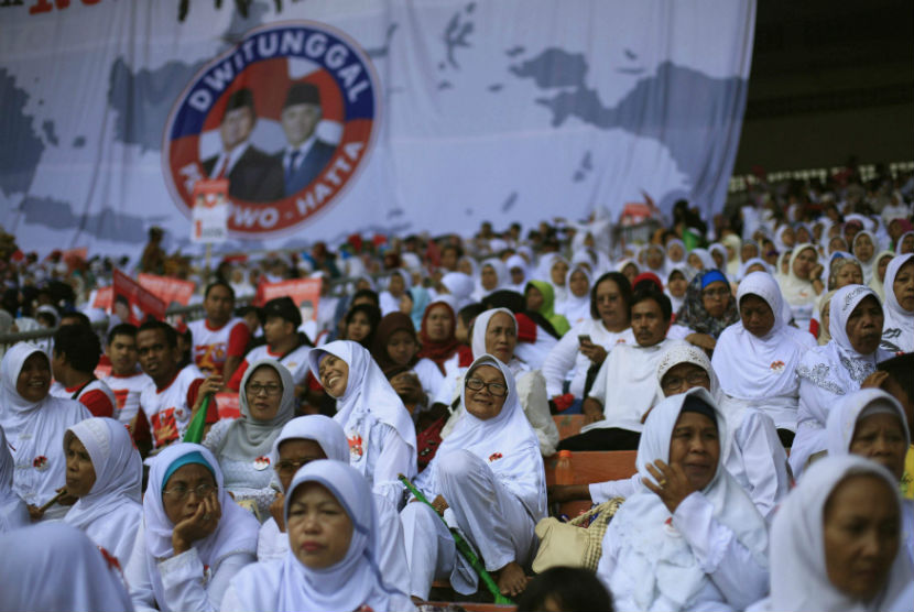 Massa pendukung Prabowo Subianto-Hatta Rajasa