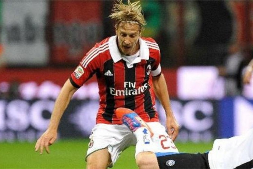  Massimo Ambrosini 