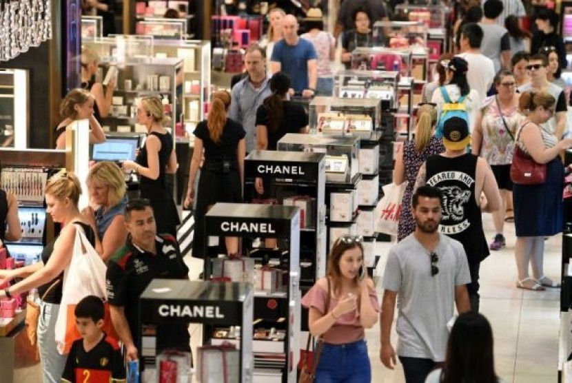 Masyarakat akan bisa berbelanja di Sydney sampai pukul 22.00 setiap hari.