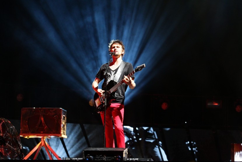 Matt Bellamy, vokalis Muse. Bellamy mengungkap album terbaru Muse yang bertajuk Will Of The People banyak dipengaruhi oleh band-band metal seperti Iron Maiden.