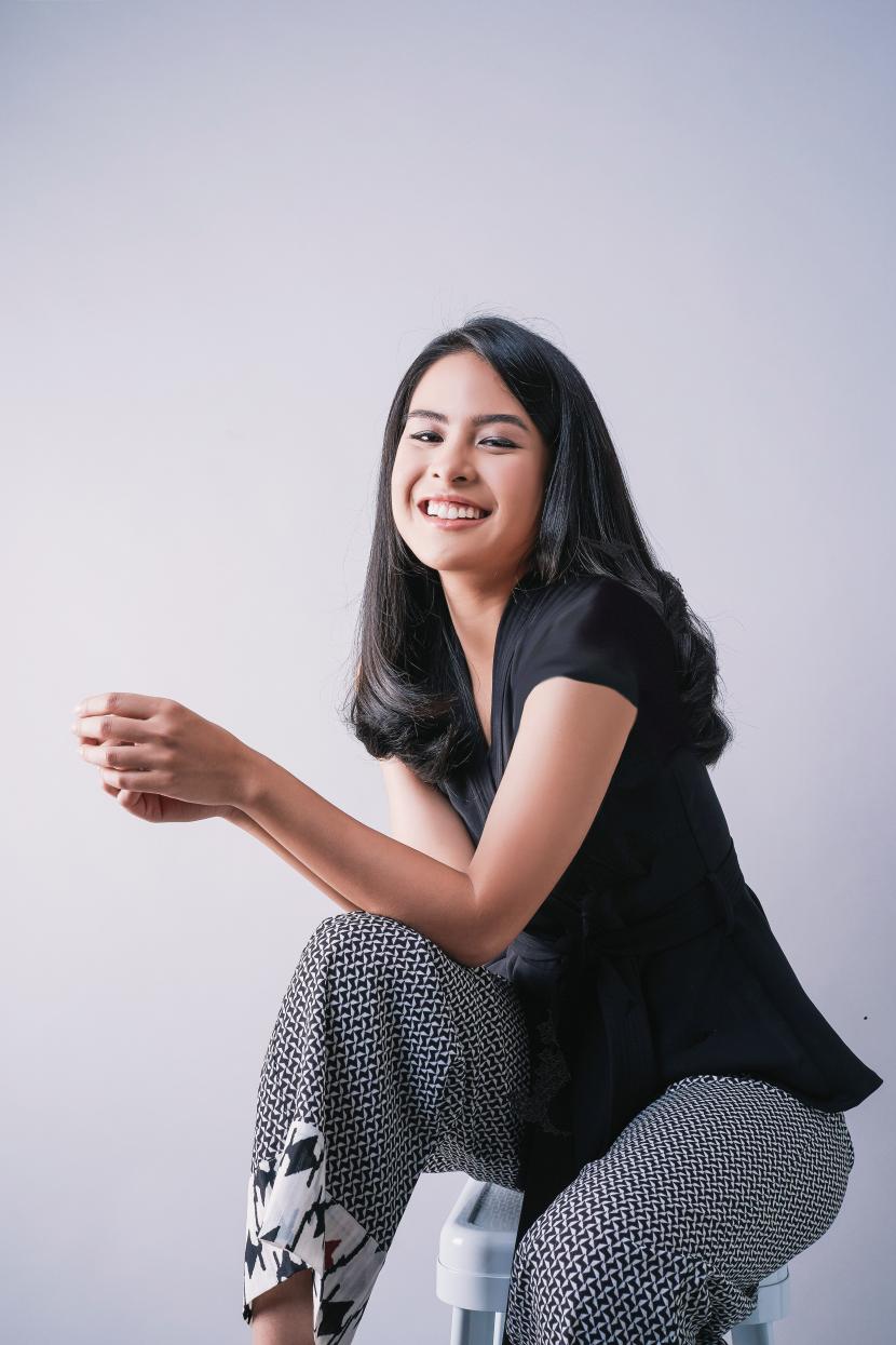 Maudy Ayunda adalah sosok pemuda Indonesia inspiratif bagi generasi muda Indonesia. Maudy merupakan artis multitalenta dengan banyak prestasi dan mempunyai kepedulian tinggi di bidang pendidikan.