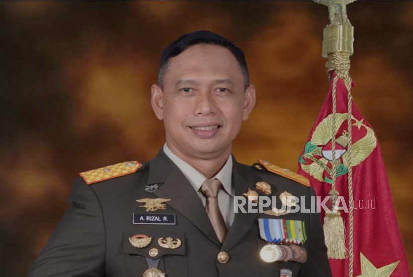 Mayjen TNI Ahmad Rizal Ramadhani menjadi dirut Perum Bulog,