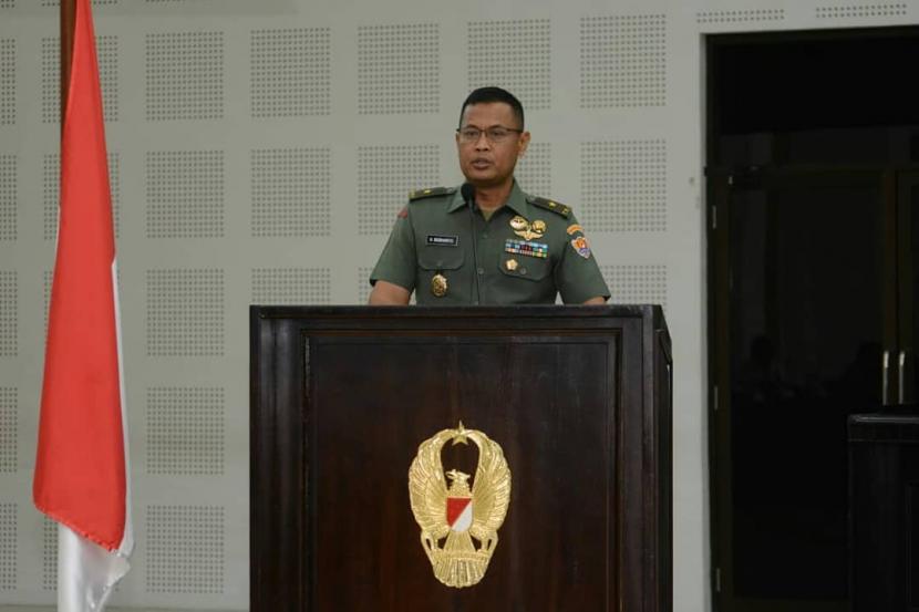 Mayjen Untung Budiharto ditunjuk Panglima TNI Jenderal Andika Perkasa menjadi Pangdam Jaya menggantikan Mayjen Mulyo Aji.