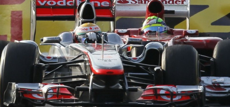 McLaren - Lewis Hamilton dan Ferrari - Felipe Massa