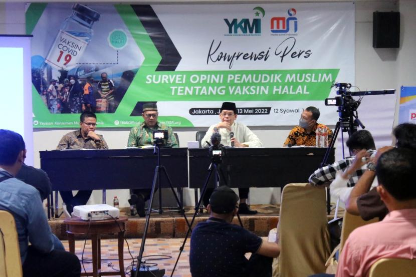 Media Survei Indonesia (MSI) bekerjasama dengan Yayasan Konsumen Muslim Indonesia mengeluarkan data survei opini pemudik muslim tentang Vaksin Halal pasca Putusan Mahkamah Agung pada Jumat (13/5/2022).