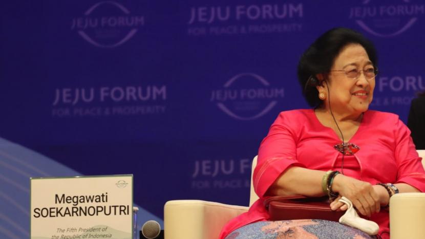 Megawati Soekarnoputri saat menghadiri Jeju Forum for Peace and Prosperity tahun 2022, di Jeju, Korea Selatan