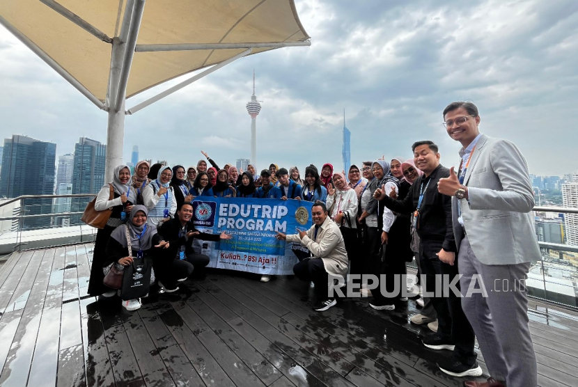 Melalui edutrip internasional, mahasiswa UBSI memperoleh banyak pelajaran di antaranya komunikasi global dan pemahaman lintas budaya. 