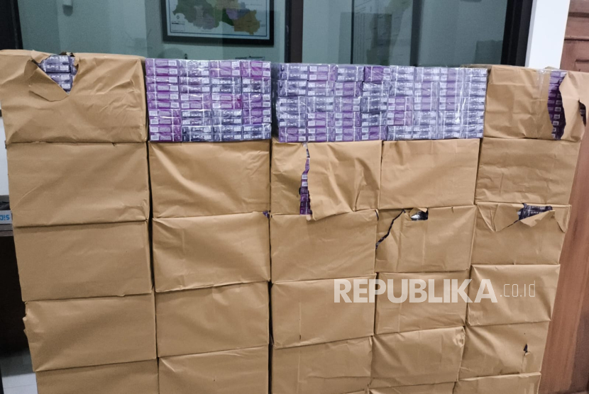 Operasi Gurita 2025, Bea Cukai Purwokerto Gagalkan Peredaran Ratusan Ribu Batang Rokok Ilegal
