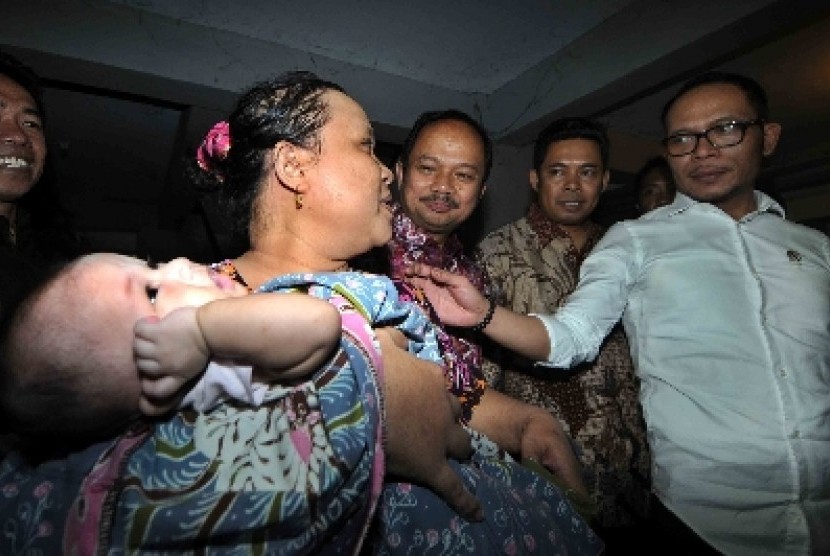 Menaker Hanif Dhakiri di Kawasan Industri Makasar (KIMA), Sulawesi Selatan, Senin (29/12).