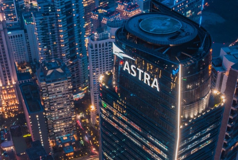 Menara Astra. Laba bersih bisnis jasa keuangan PT Astra International Tbk tercatat mengalami pertumbuban pada 2019 .