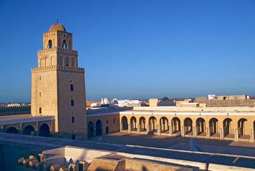 Menara masjid di Kairouan, Tunisia.