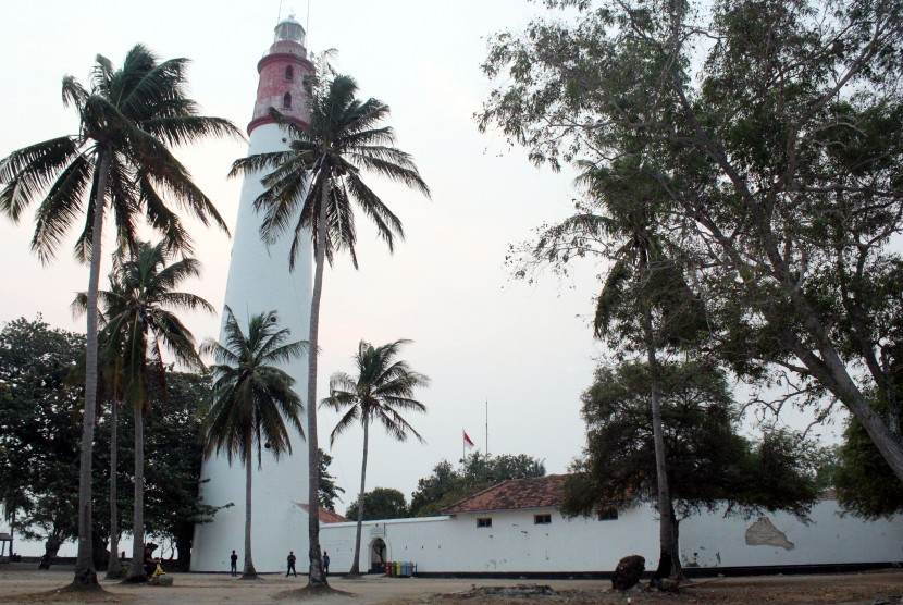 Menara suar Tanjung Kalian