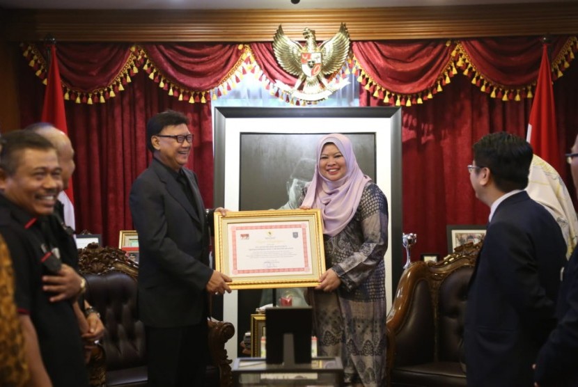 Mendagri Tjahjo Kumolo dalam paparan di acara yang digelar kantor Kepala Staf Kepresidenan (KSP), Kamis (25/10)