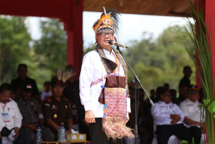 Mendagri Tjahjo Kumolo saat hadiri peringatan perdamaian di Maybrat