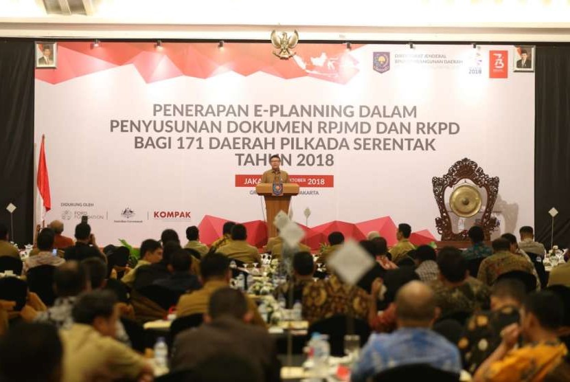 Mendagri Tjahjo Kumolo saat menghadiri Rakornas Penerapan E-Planning RPJMD dan RKPD di Hotel Grand Sahid Jaya, Jakarta,  Senin (8/10)