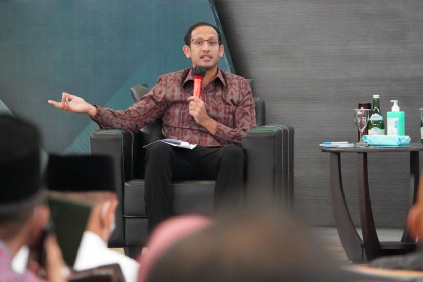 Mendikbudristek Nadiem Anwar Makarim, saat berbicara di Rapat Kerja Nasional (Rakernas) Lembaga Pendidikan (LP) Ma