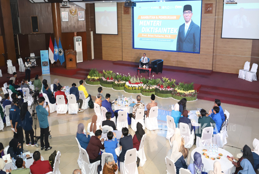 Mendiktisaintek Nilai Future Leaders Camp Penting untuk Regenarasi Pemimpin Bangsa Sejak Dini