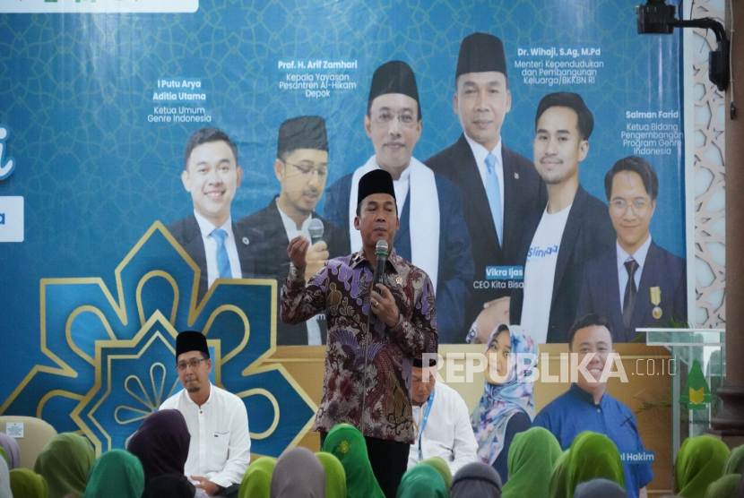 Mendukbangga Wihaji bersilaturahim dengan masyarakat, mahasiswa, dan generasi muda di Ponpes Al Hikam Depok, Rabu (19/3/2025).