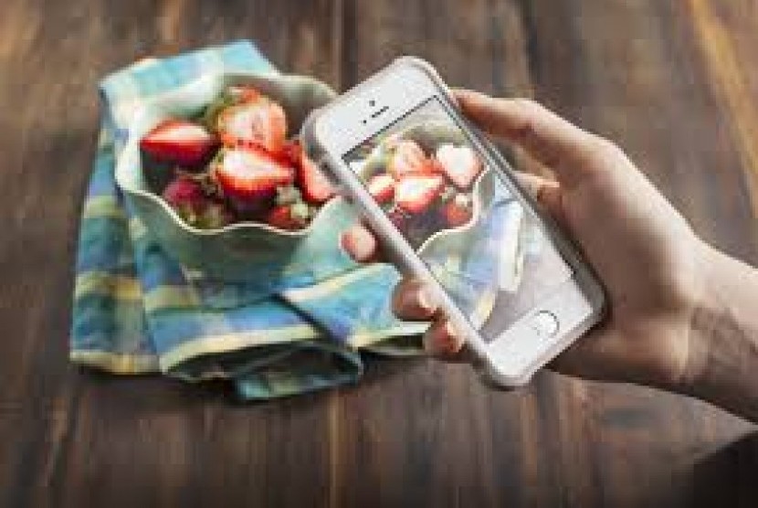 Mengambil gambar setiap makanan yang disantap bisa membantu mendokumentasikan asupan makanan yang masuk ke tubuh dan menjadi sarana mengontrol berat badan.