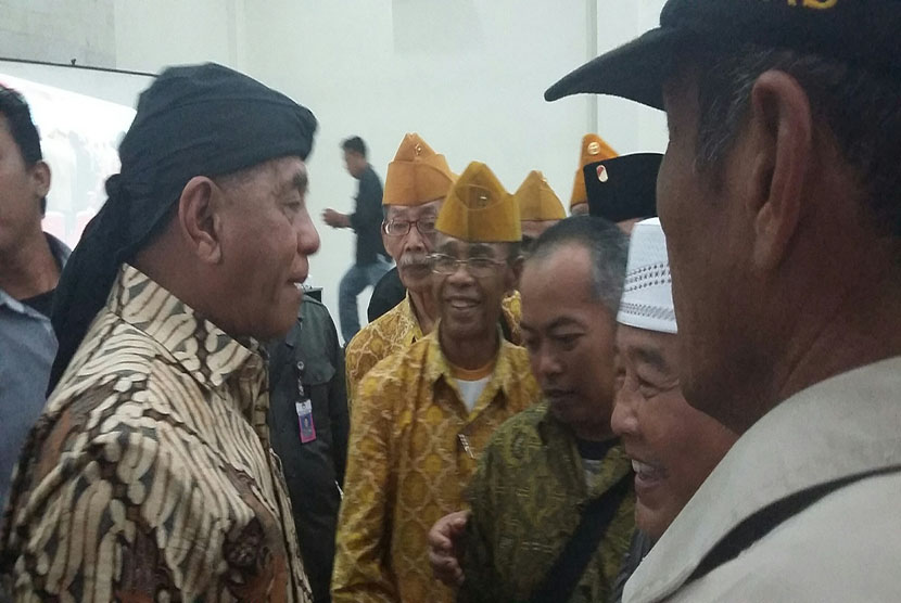 Menhan saat bertatap muka dengan para tokoh dan alim ulama di Garut.