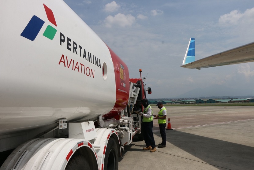 PT Pertamina (Persero) mencatat konsumsi bahan bakar minyak (BBM) jenis avtur naik sekitar 116 kiloliter atau 8,2 persen dari konsumsi harian sebesar 1.414 kiloliter selama libur Lebaran 2023 di Bandara Internasional I Gusti Ngurah Rai, Bali.